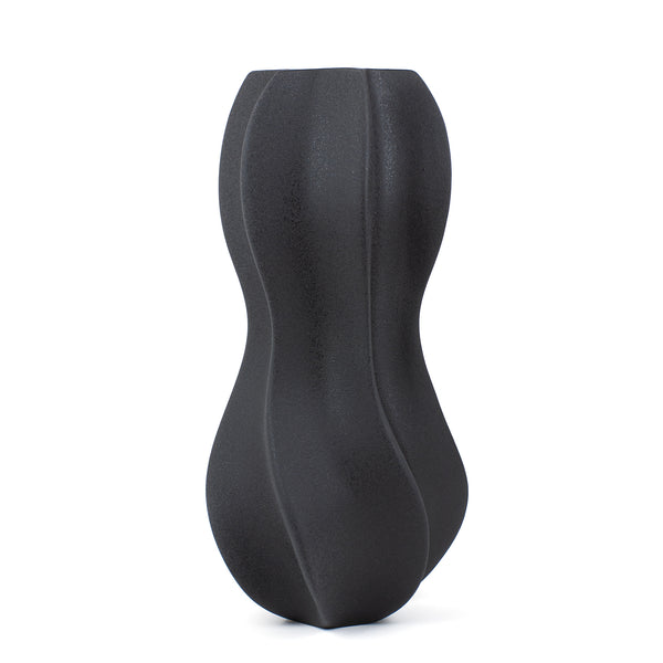 The Flux Vase <br> 
Cosmic Black
<br> (L 24.5 x W 26 x H 56.5) cm