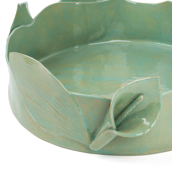 Lilies Round Dish <br>  Sage Green <br> (Ø 45 x H 11) cm