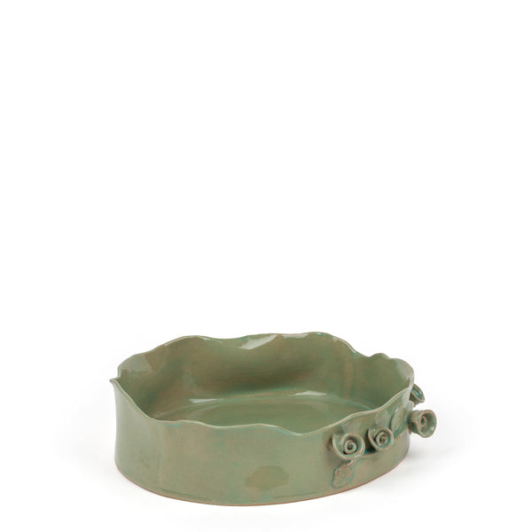 Roses Crafted Round Dish <br> Pistachio Green<br> (Ø 32 x H 9.5) cm