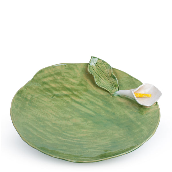 Lilies Flat Dish on Stand <br>  
Moss Green
<br> ( Ø 44 x H 15) cm