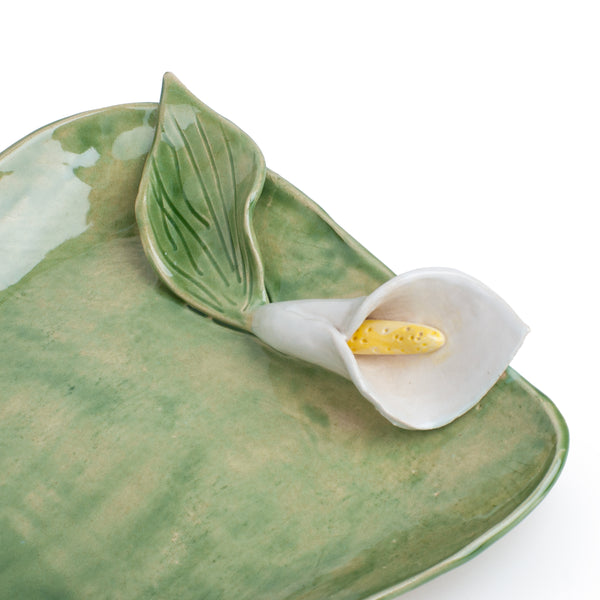 Lilies Rectangular Tray <br>  
Moss Green
<br> ( L 46 x H 6) cm
