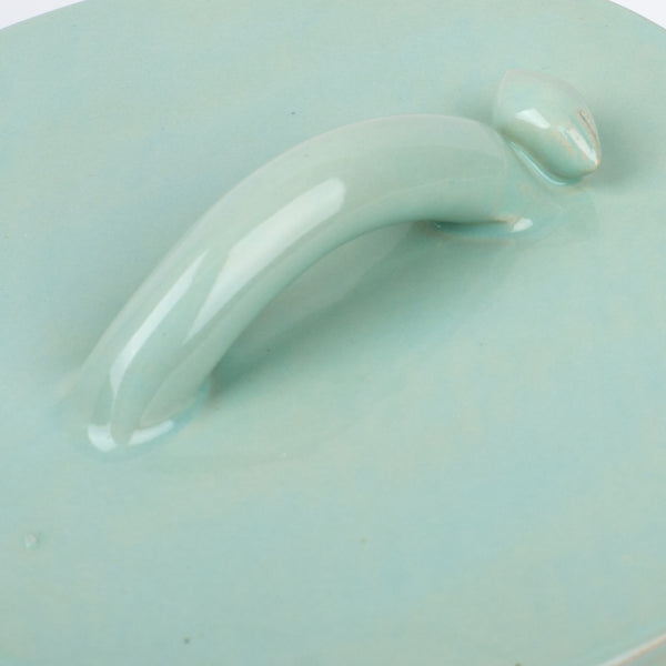 Saucepan with Bird on the Lid <br> 
Tea Green
<br> (Ø 19 x H 18) cm