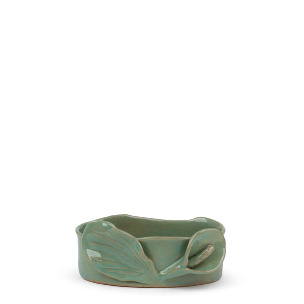 Lilies Oval Bowl <br>
Pistachio Green
<br> (L 17 x H 8) cm