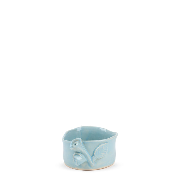 Roses Crafted Round Bowl <br>
Pastel Blue
<br> (Ø 11 x H 6.5) cm