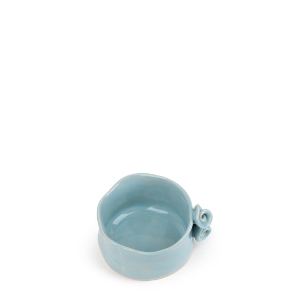 Roses Crafted Round Bowl <br>
Pastel Blue
<br> (Ø 11 x H 6.5) cm