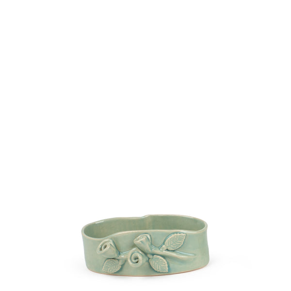 Roses Crafted Oval Bowl <br> Pastel Green <br> (Ø 17 x H 6) cm