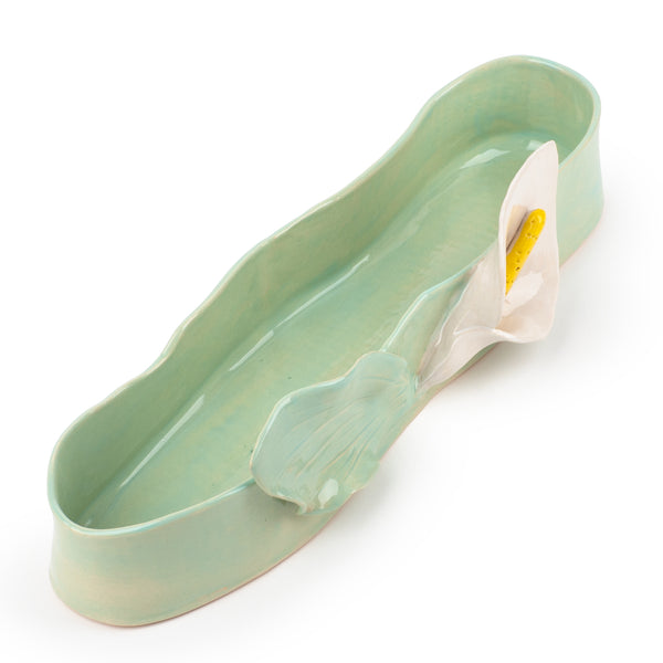 Lilies Oval Bowl <br>
Light Green <br>
(L 42 x H 10) cm