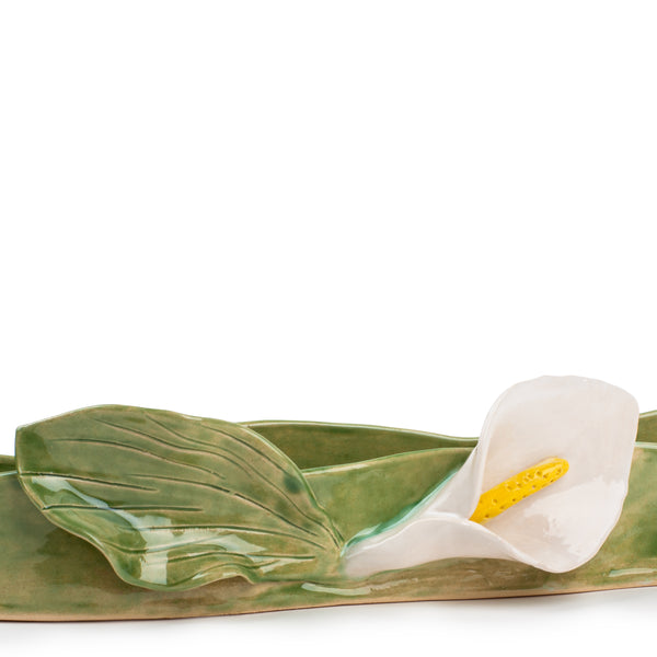 Lilies Oval Bowl <br>
Moss Green <br>
(L 42 x H 10) cm