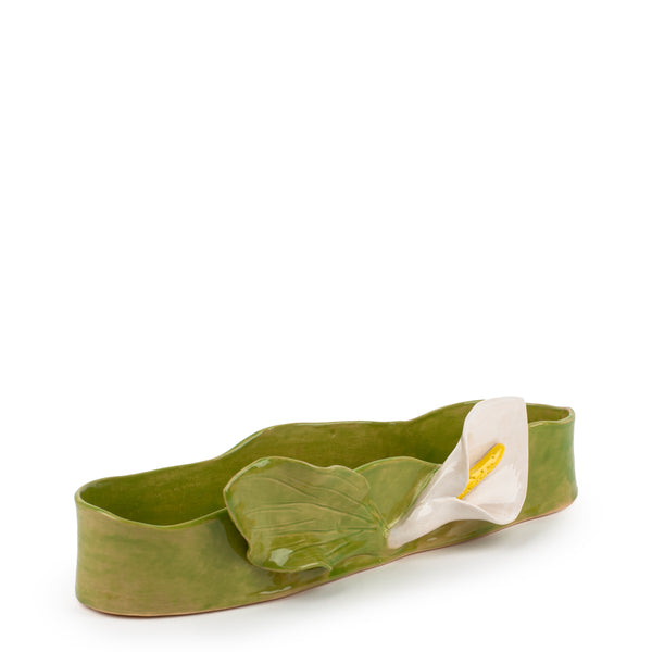 Lilies Oval Bowl <br>
Apple Green <br>
(L 42 x H 10) cm