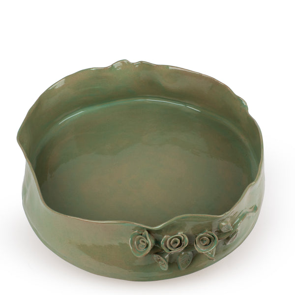 Roses Crafted Dish on Stand <br> Sage Green <br> (Ø 38 x H 20) cm