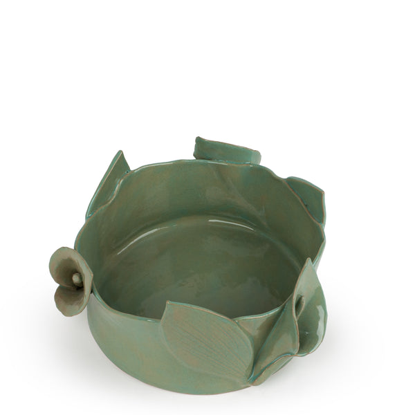 Lilies Dish <br> Sage Green <br> (Ø 25 x H 14) cm
