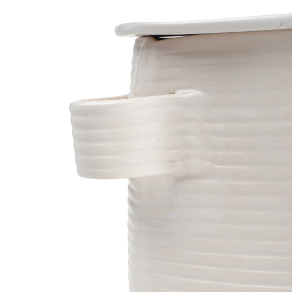 Striped Saucepan with Lid <br> 
White
<br> (Ø 25 x H 18) cm