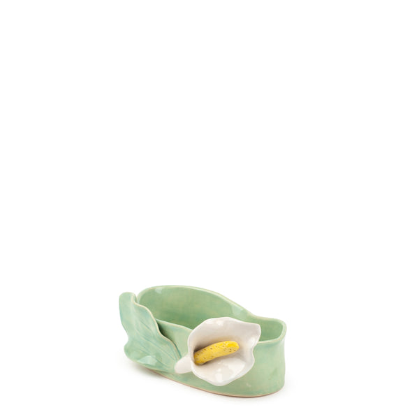 Lilies Oval Bowl <br> Tea Green <br> (L 17 x H 6) cm