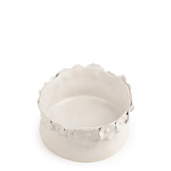 Flower Crafted Round Dish <br> White <br> (Ø 25 x H 13) cm