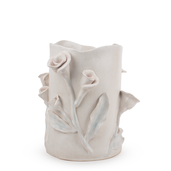 Roses Crafted Round Vase <br> 
White <br> 
(Ø 18.5 x H 27) cm