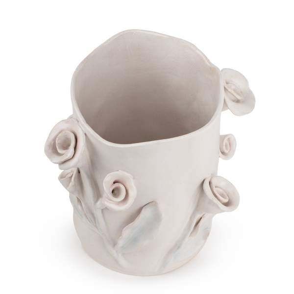 Roses Crafted Round Vase <br> 
White <br> 
(Ø 18.5 x H 27) cm