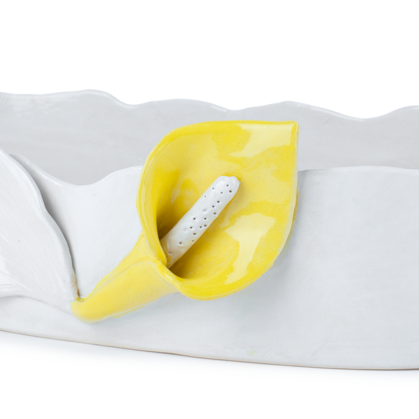 Lilies Oval Dish <br> White <br> (L 47 x H 12.5) cm