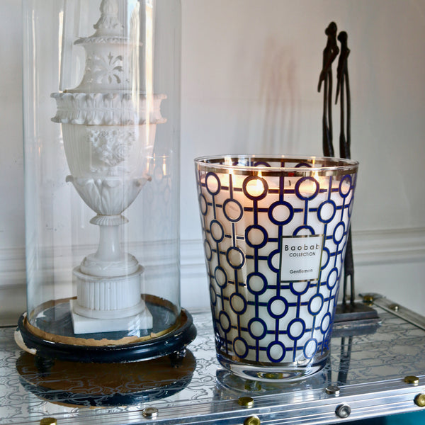 Gentlemen Candle <br> Rum, Saffron, Labdanum <br> (H 24) cm