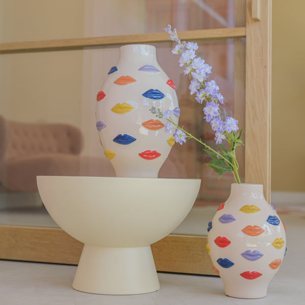 Hot Lips Vase
<br> (Ø 24 x H 38) cm