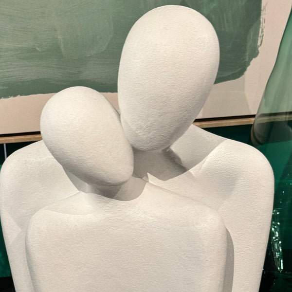 Abstract Couple Statue <br> (L 30 x W 15 x H 44) cm