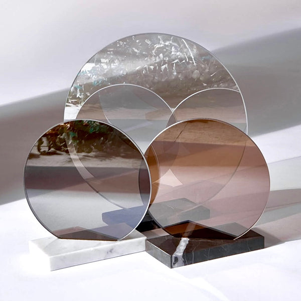 Lune Posée <br>
Bronze / Grey