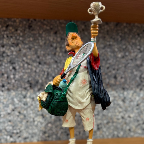 The Tennis Player <br> (L 20 x H 44) cm