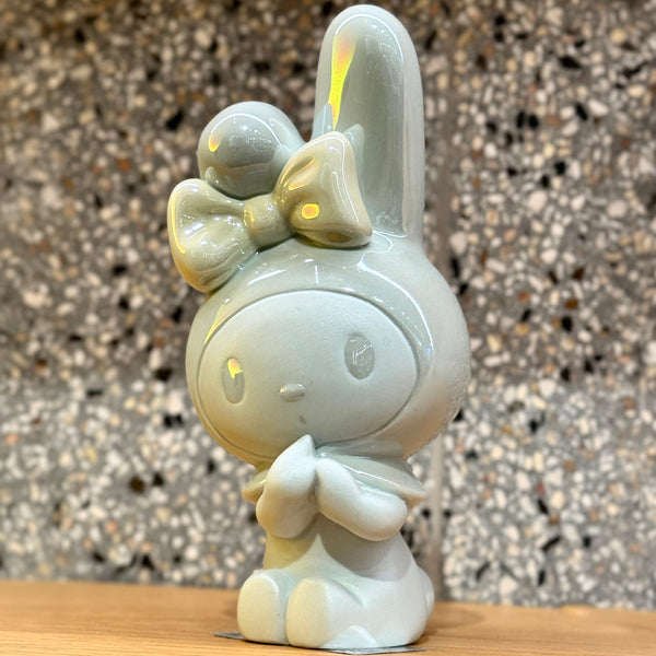 My Melody Figurine <br> 
(L 7 x W 7 x H 16) cm