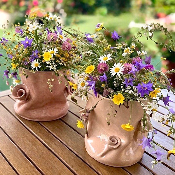 Roses Crafted Round Vase <br> Nude <br> (Ø 17 x H 20) cm