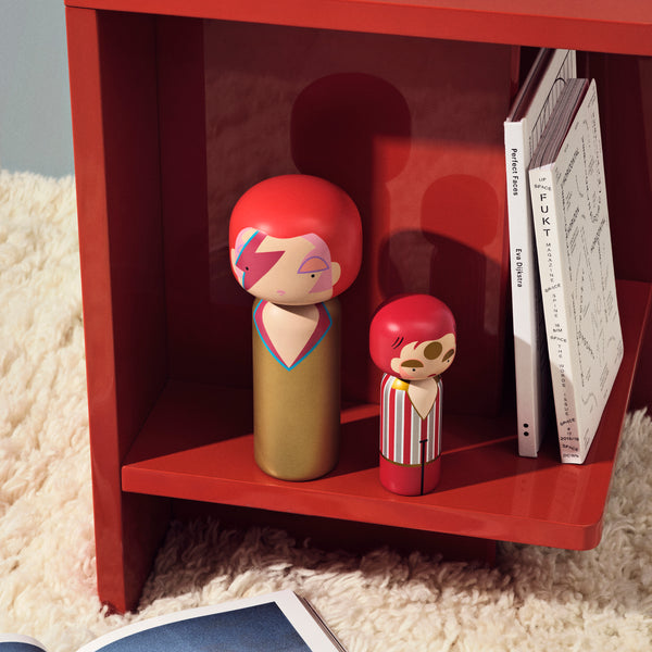 Ziggy Stardust Kokeshi Doll <br>
(H 21.5) cm
