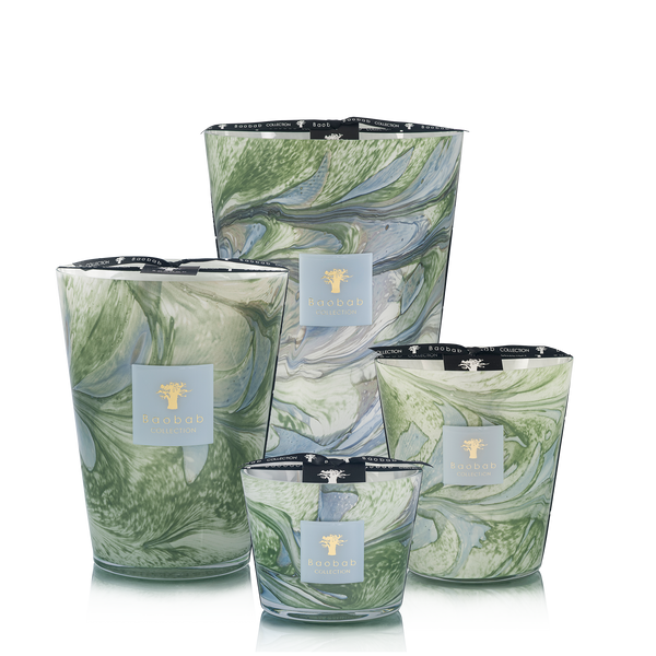 Leaves Marius Candle <br> 
Petitgrain, Olive Tree, Cypress
<br> Limited Edition
<br> (H 16) cm