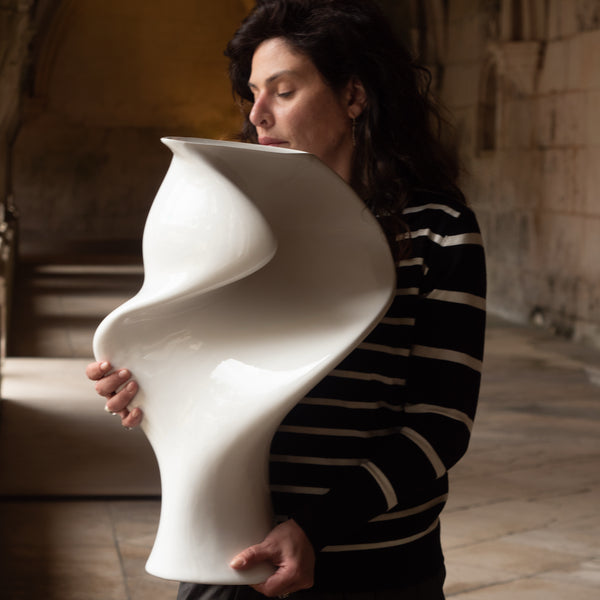 The Sonia Vase <br> Glacier White<br> (L 40 x W 32 x H 58) cm