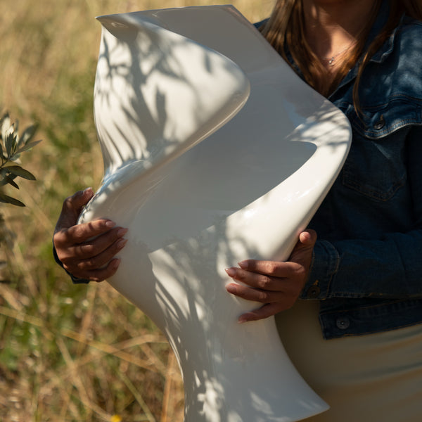 The Sonia Vase <br> Glacier White<br> (L 40 x W 32 x H 58) cm