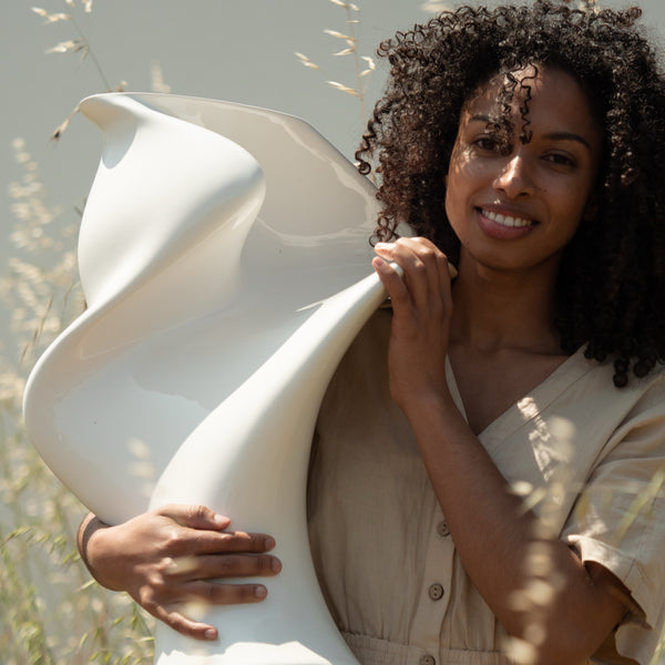 The Sonia Vase <br> Glacier White<br> (L 40 x W 32 x H 58) cm