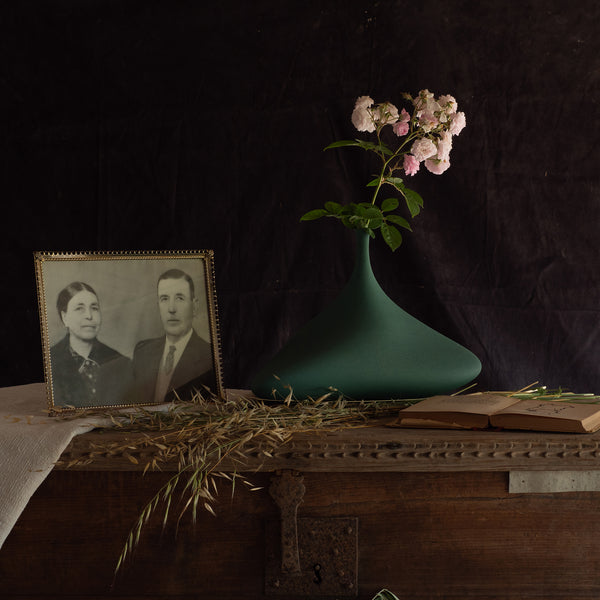 The Reverie Vase <br> 
Pine Green
<br> (L 27 x W 44 x H 29.5) cm