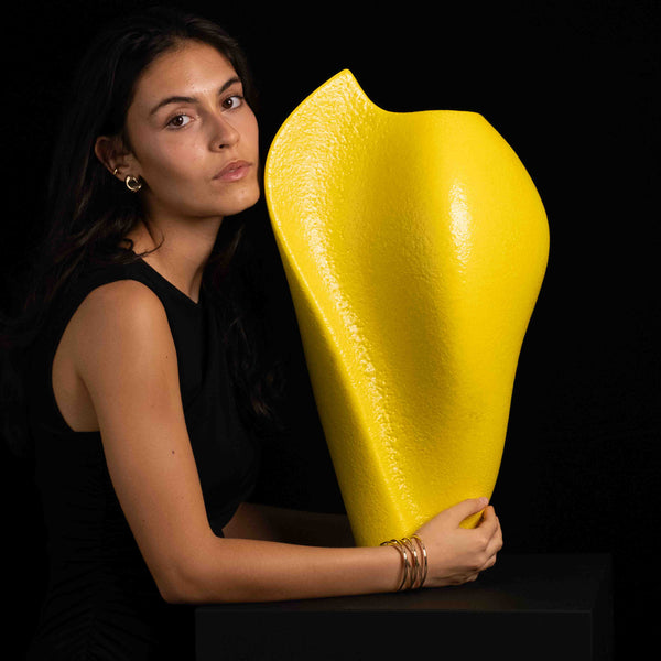 The Promise Vase <br> 
Yellow Popcorn
<br> (L 26.5 x W 33 x H 57) cm
