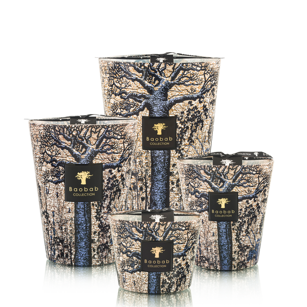 Sacred Trees Seguela Candle <br> 
Cedar, Incense, Eucalyptus Wood <br> 
Limited Edition <br> 
(H 24) cm