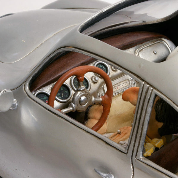 The Business Trip <br> (L 34 x H 12) cm