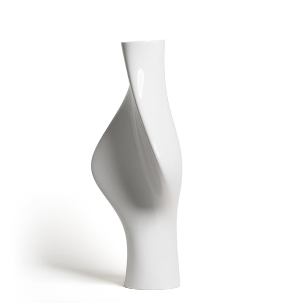 The Elegy Vase <br> 
Glacier White
<br> (L 15.5 x W 28 x H 57) cm