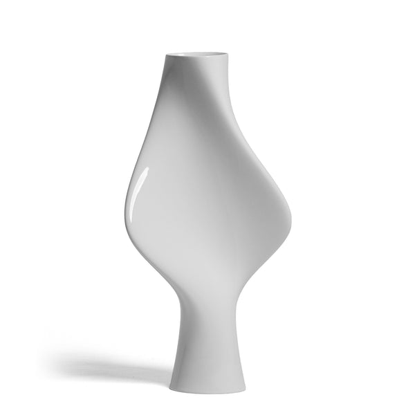 The Elegy Vase <br> 
Glacier White
<br> (L 15.5 x W 28 x H 57) cm