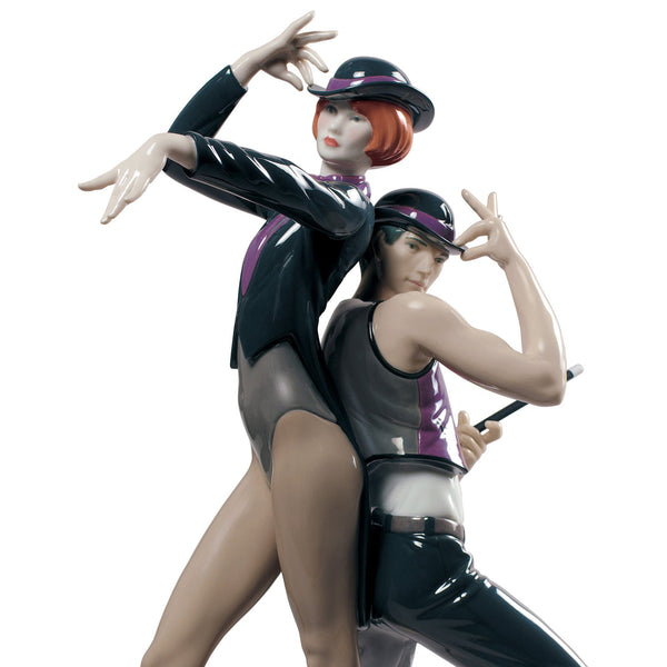 All That Jazz Dancing Couple Figurine <br> 
(L 29 x W 24 x H 38) cm