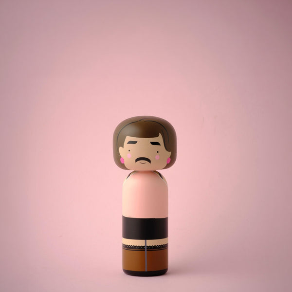 Freddie Mercury Kokeshi Doll <br>
I Want to Break Free <br>
(H 14.5) cm