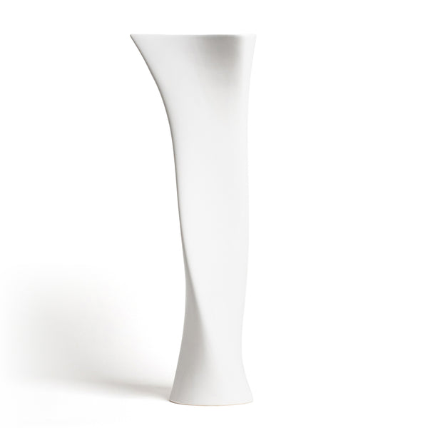 The Grace Vase <br> 
Glacier White
<br> (L 14 x W 20.5 x H 58) cm