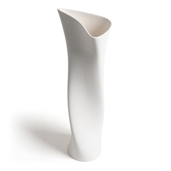 The Grace Vase <br> 
Glacier White
<br> (L 14 x W 20.5 x H 58) cm