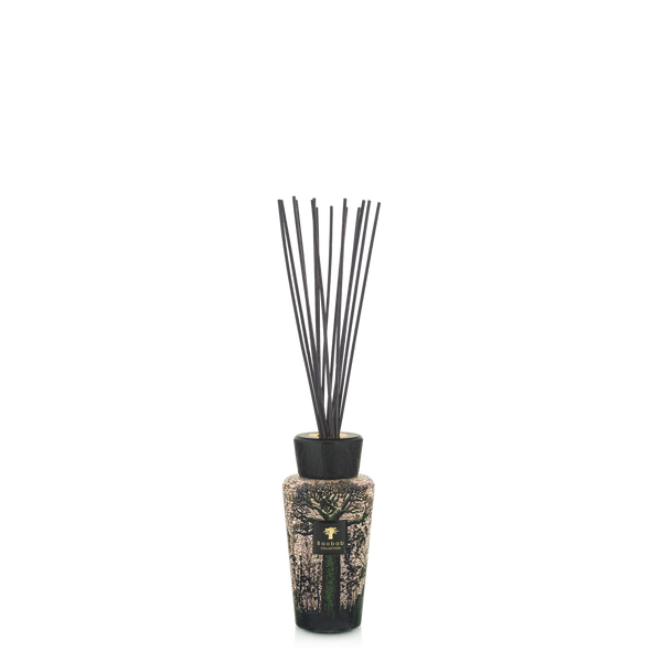 Sacred Trees Kani Diffuser  <br> 
Vetiver, Galbanum, Leather <br> 
500 ml