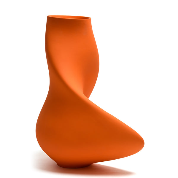 The Magnificat Vase <br> 
Flame Orange
<br> (L 31 x W 55.5 x H 58) cm