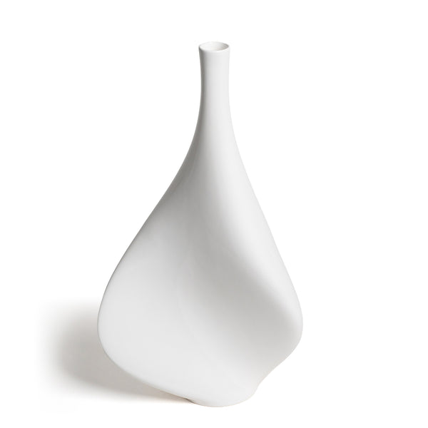 The Muse Vase <br> 
Glacier White
<br> (L 18 x W 31.5 x H 57) cm
