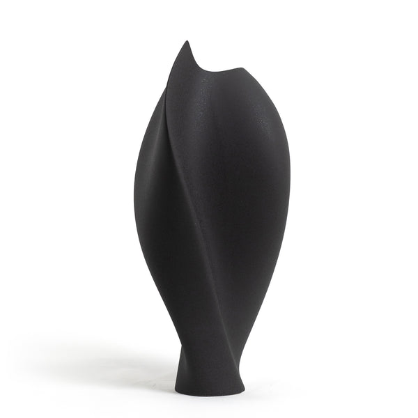 The Promise Vase <br> 
Cosmic Black
<br> (L 26.5 x W 33 x H 57) cm