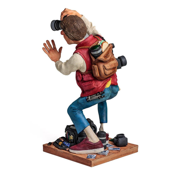 The Photographer <br> (L 20 x H 39) cm