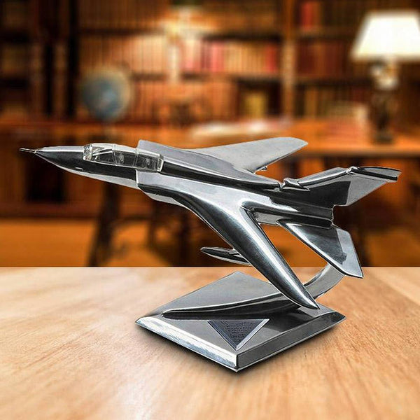 Tornado Jet Fighter <br> (L 17.5 x H 21) cm