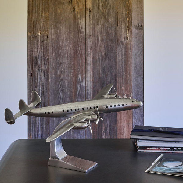 Dakota DC-3 <br> (L 98 x H 17) cm